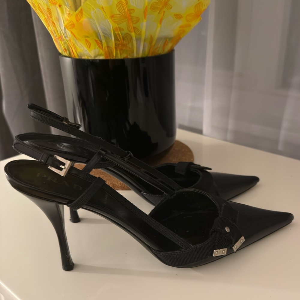 Prada Decollette Black Women's Heels - Sine 38